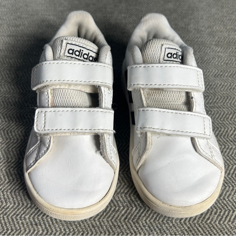 adidas White Baby Velcro Shoes Size 6